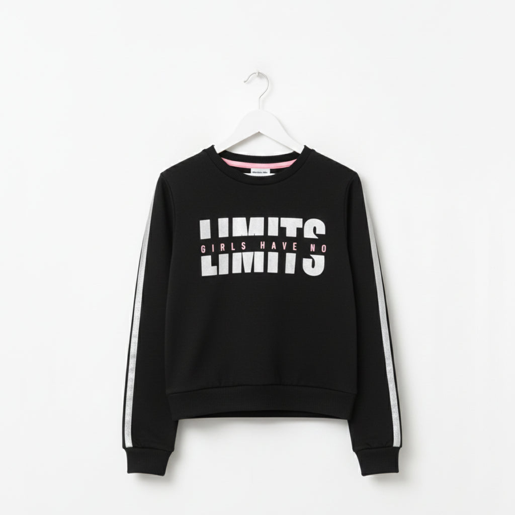 Girls Have No Limits Crop-Top