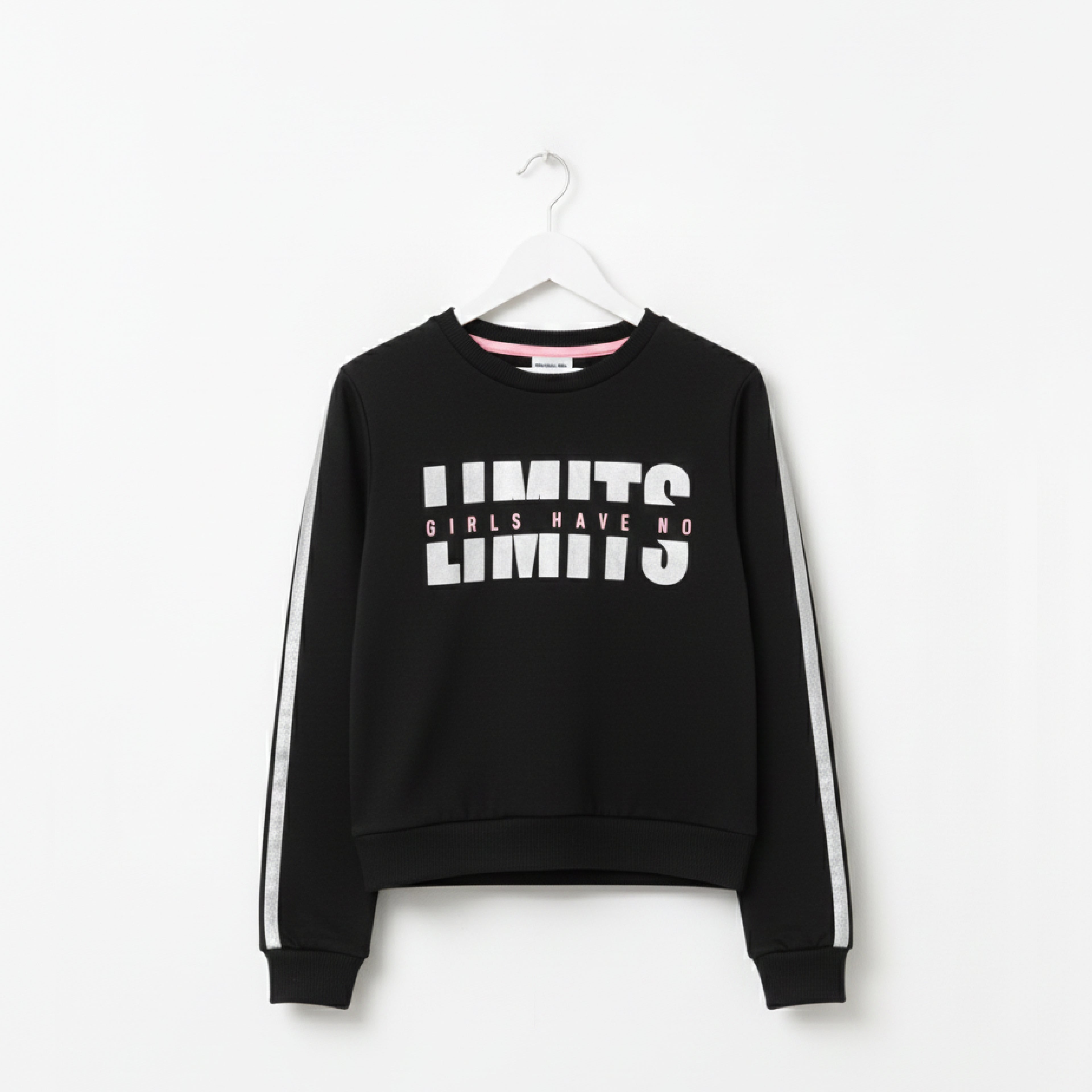 Girls Have No Limits Crop-Top